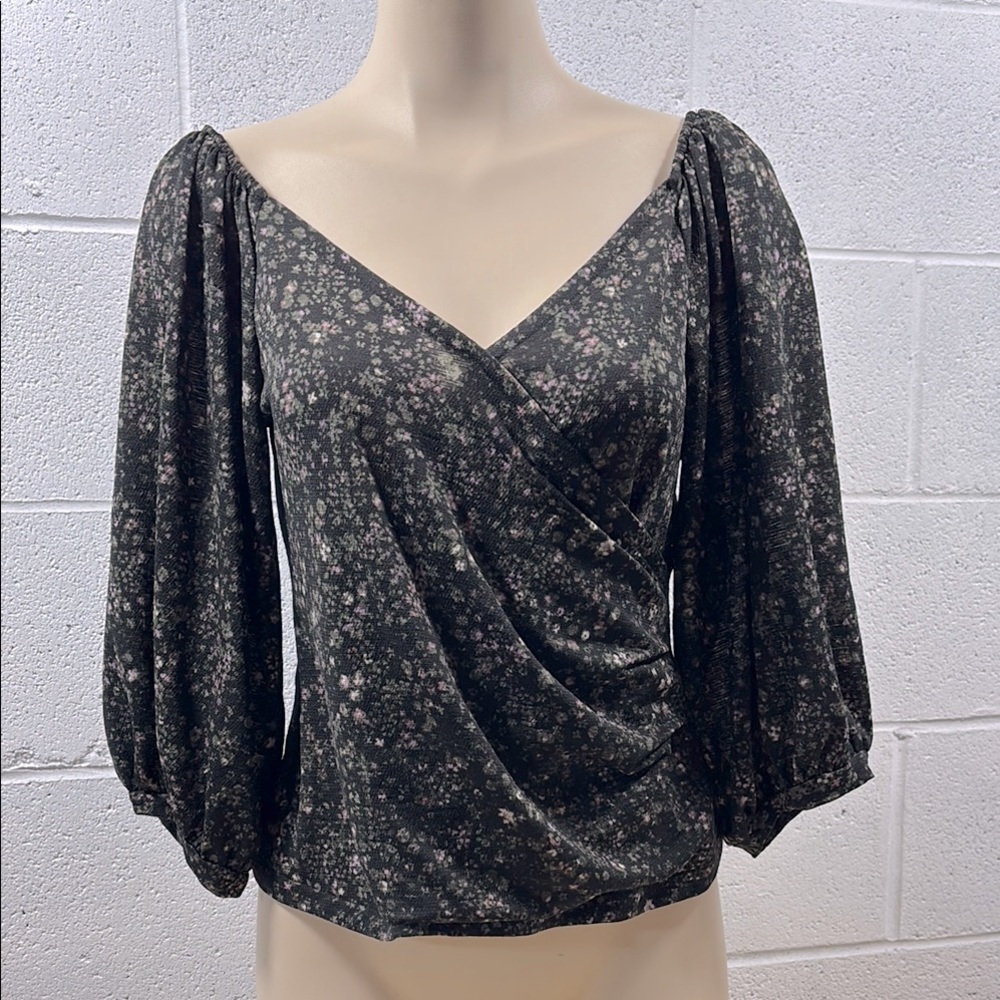 Floral Wrap Top with Puff Sleeves​​​​​